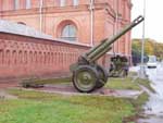 SOVIET 152mm HOWITZER D-1 MOD.1943 (Early variant, riverted trails)