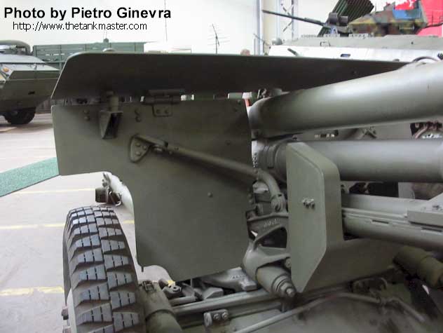57mm anti-tank gun ZIS-2